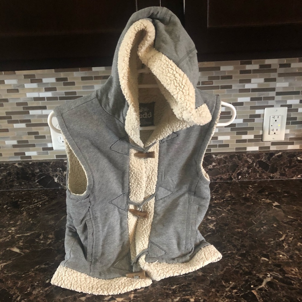 Get MUDD winter vest